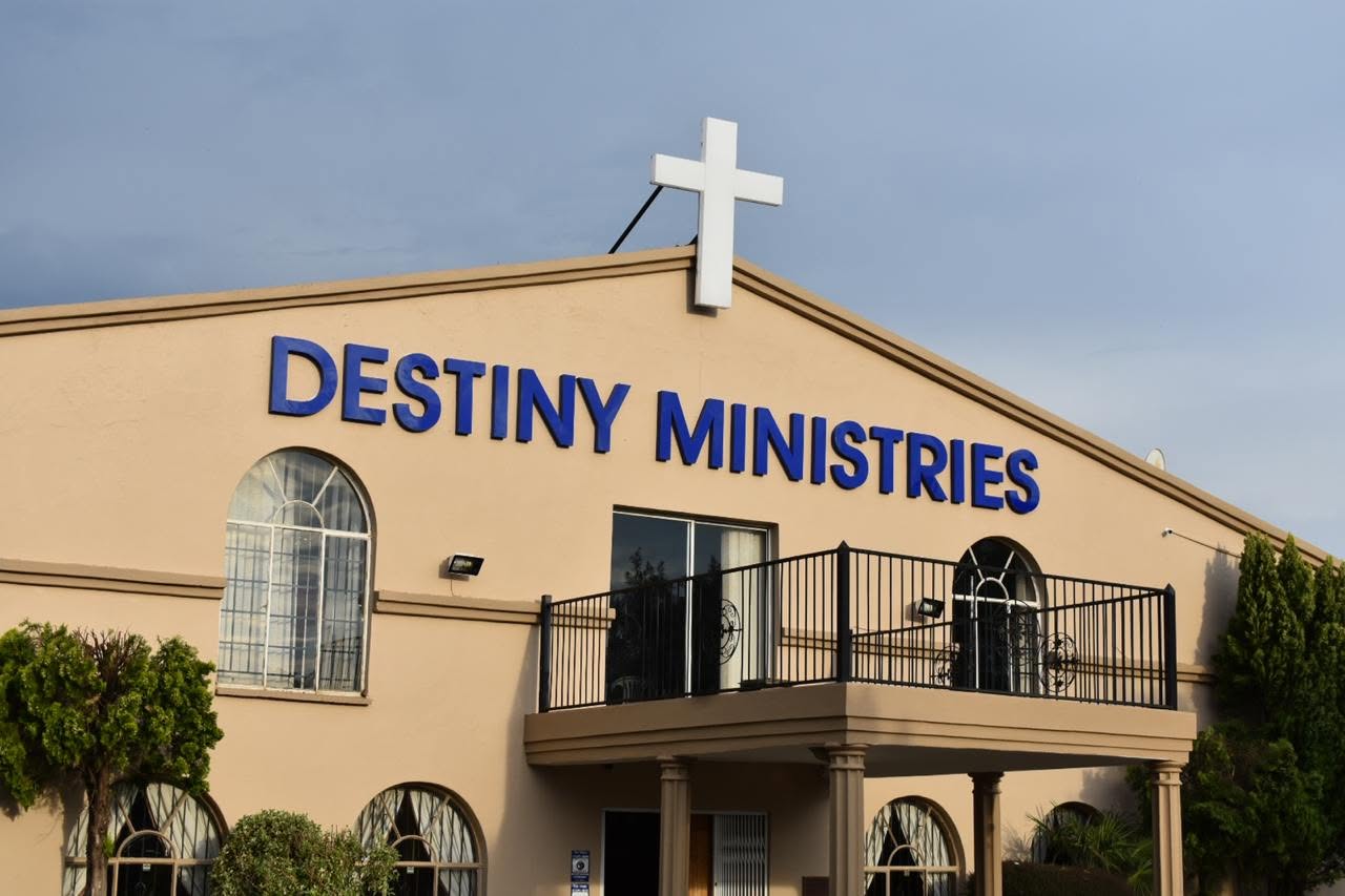 Church worship gathering